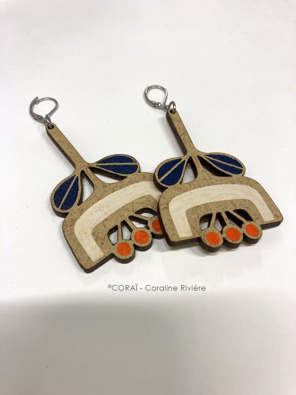 boucles-d-oreilles-en-bois-rétro-blanc-bleu-rouge-2.jpg