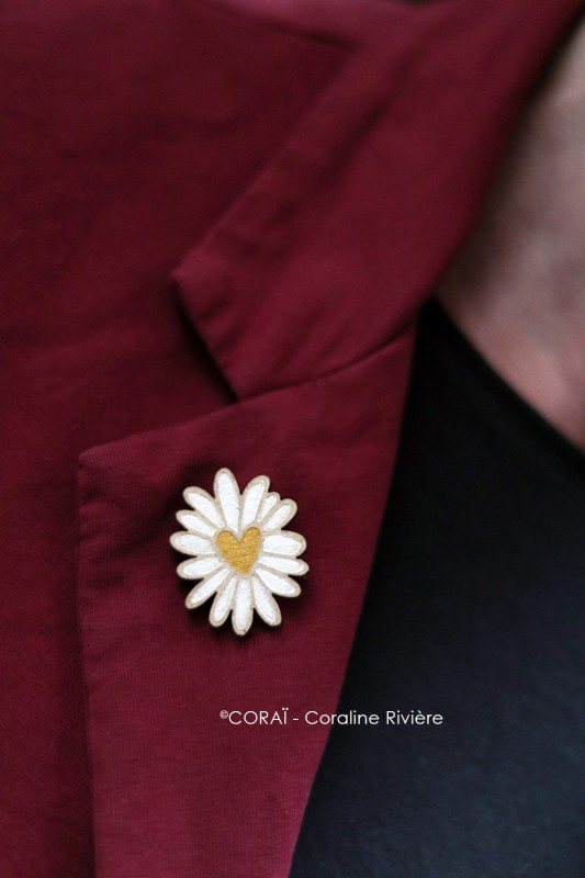 Broche Coeur de pâquerette